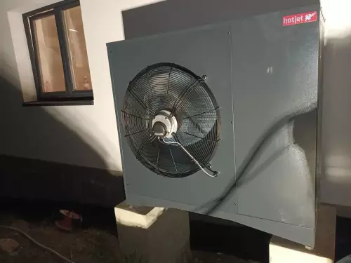 Instalace tepelného čerpadla HOTJET firmou Elcool